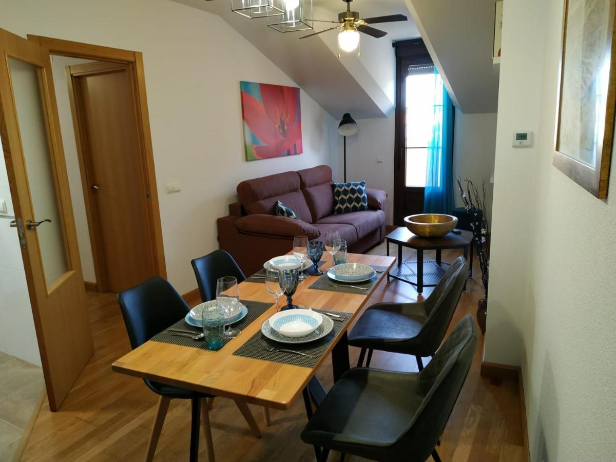 Vega-Aranda Apartment Fresnillo de Las Duenas Bagian luar foto