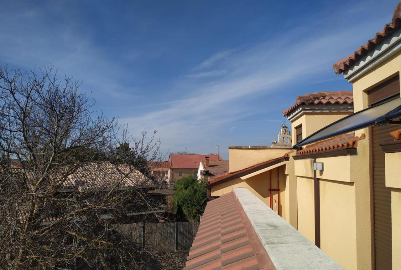 Vega-Aranda Apartment Fresnillo de Las Duenas Bagian luar foto
