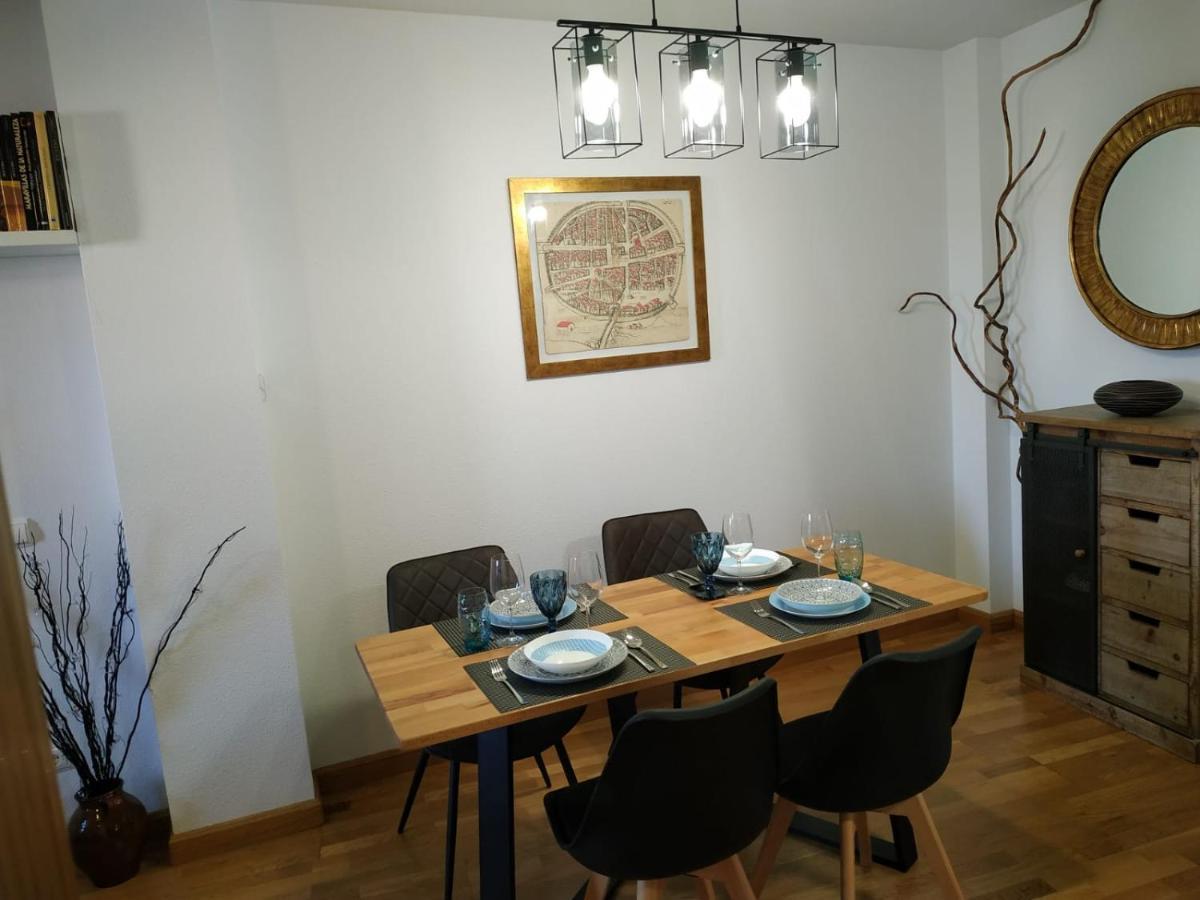 Vega-Aranda Apartment Fresnillo de Las Duenas Bagian luar foto