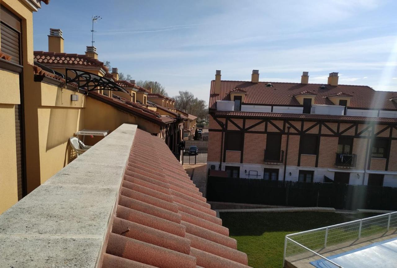 Vega-Aranda Apartment Fresnillo de Las Duenas Bagian luar foto