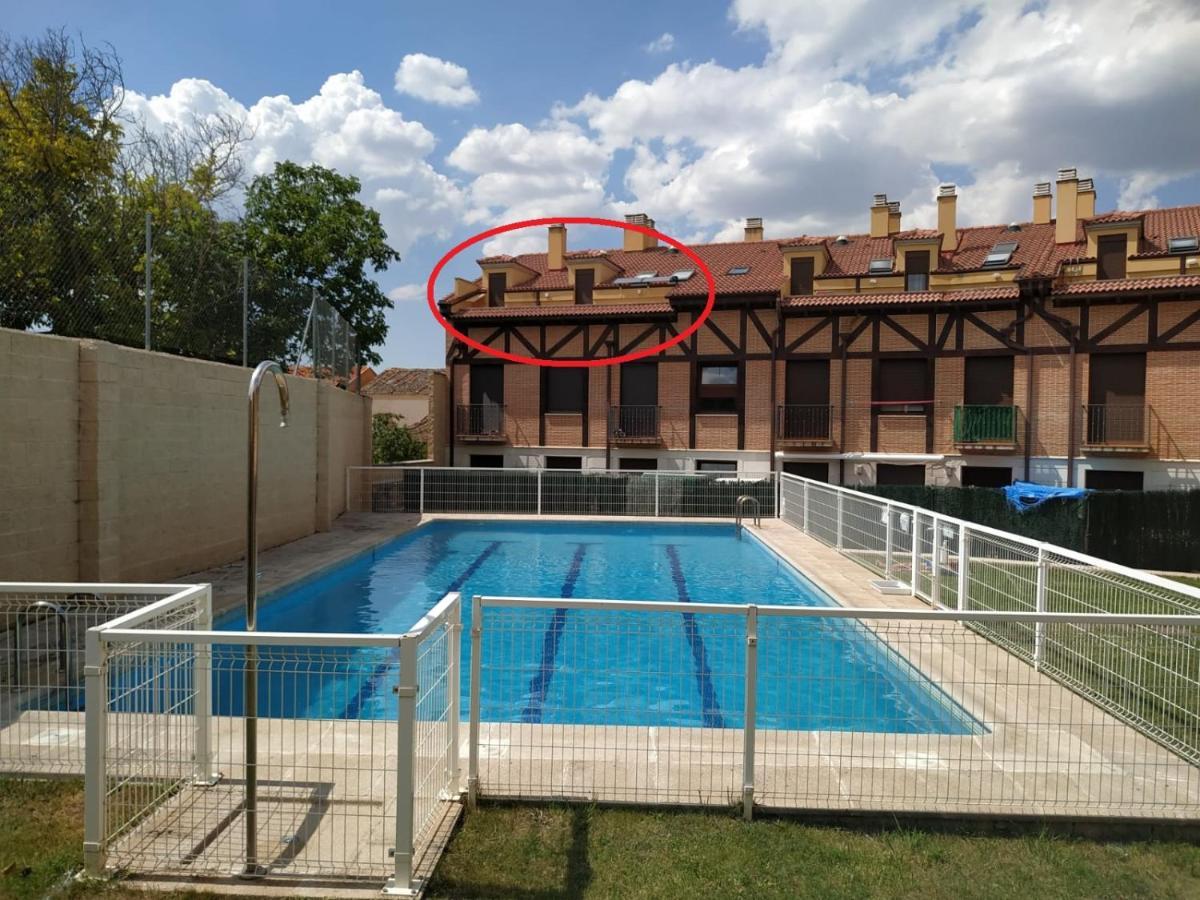 Vega-Aranda Apartment Fresnillo de Las Duenas Bagian luar foto